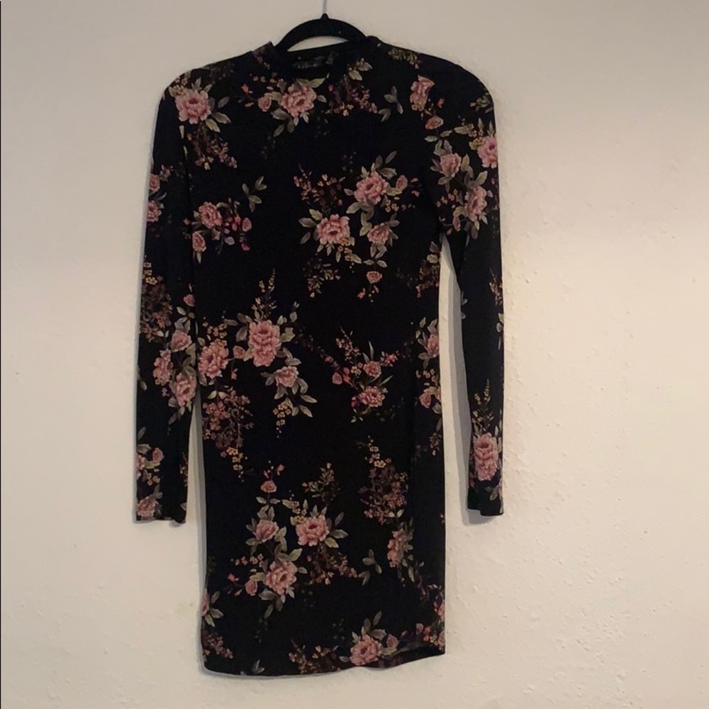 Mini floral stretchy dress